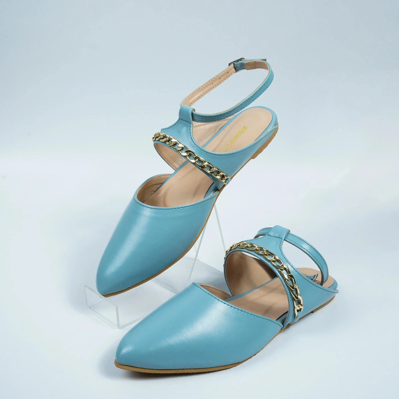 Azure chain flats