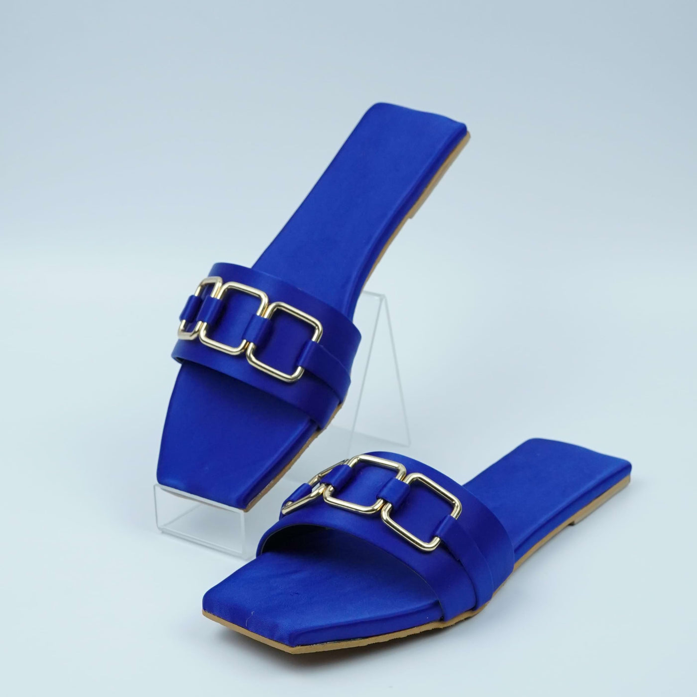 Charm Walk (Royal Blue)